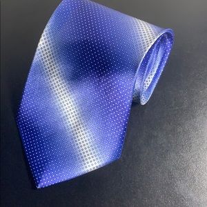 Fuliwang blue and white tie